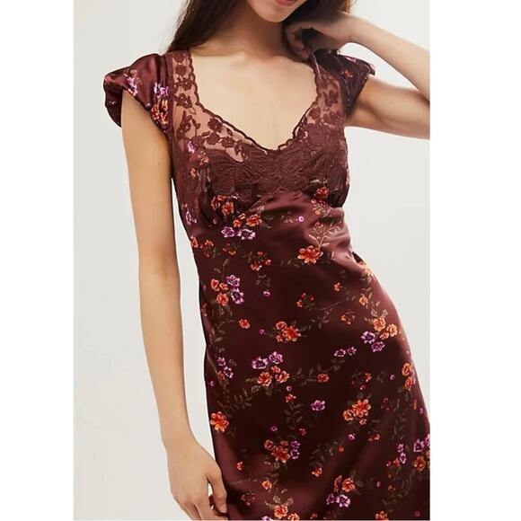 Free People Dainty Lace Retro 90s Butterfly Babe Maxi Dress Brown Combo Medium - Picture 7 of 16